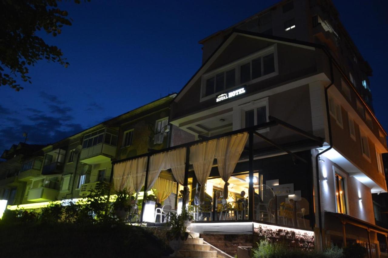 Royal Hotel Peshkopi Albania Exterior foto