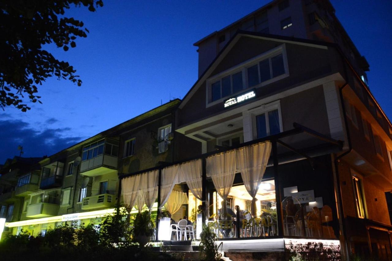 Royal Hotel Peshkopi Albania Exterior foto